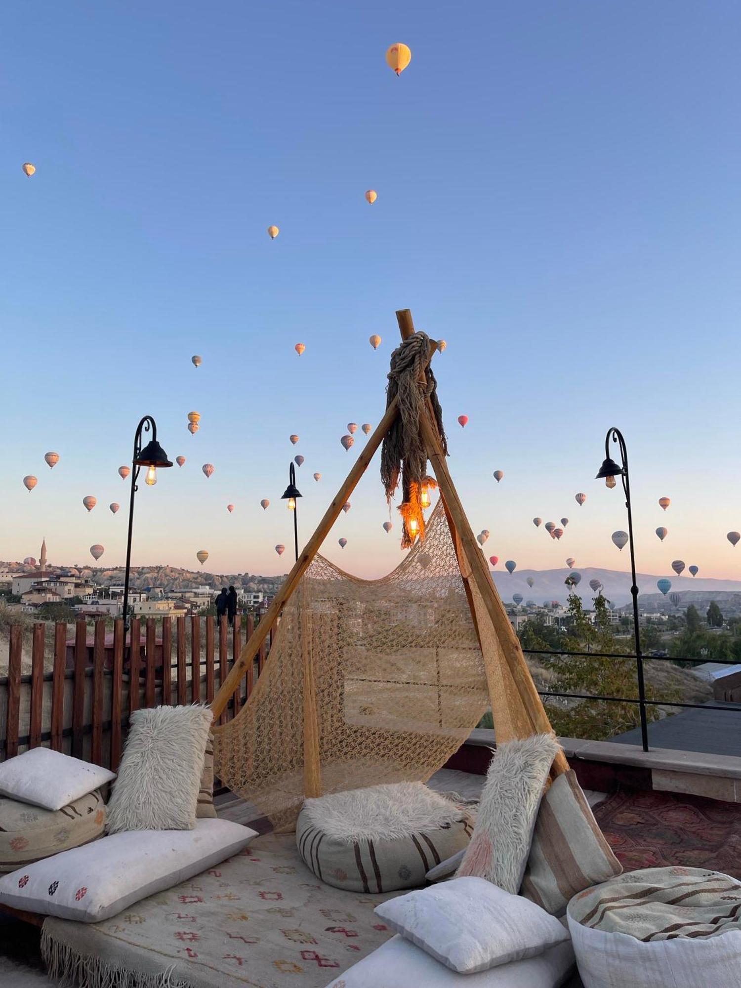 Отель A La Mode Cappadocia Гореме Экстерьер фото